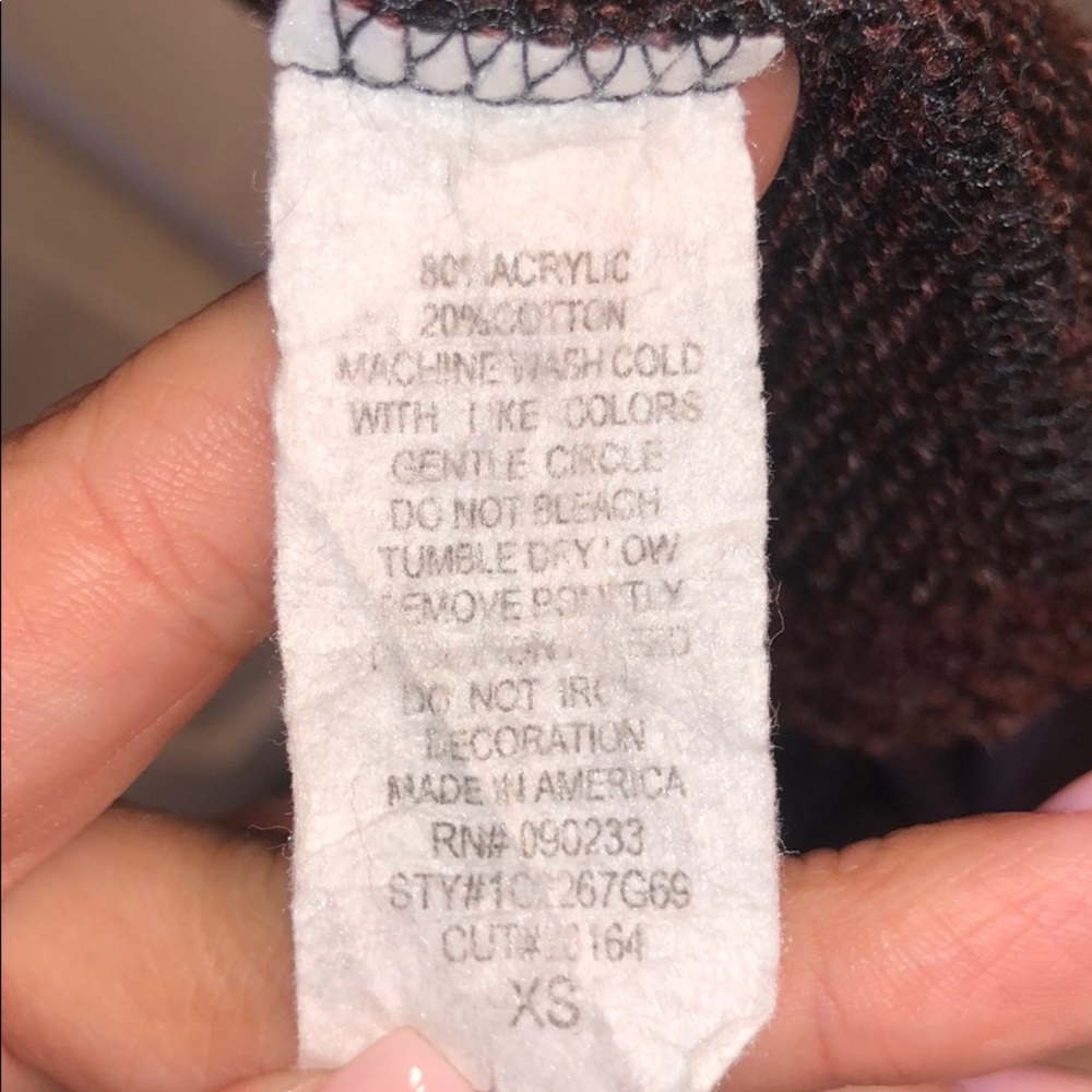 Cardigan - Picture 7 of 7